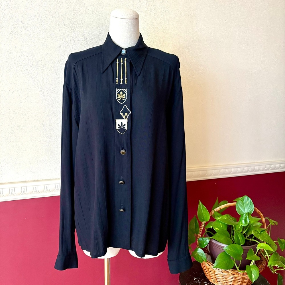 Vintage Black Embroidered Crest Western Military Renaissance Top 10 Canada Made
